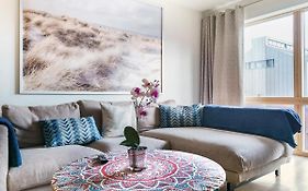 Pass The Keys Beautiful Loft Apt City Centre Walk Everywhere